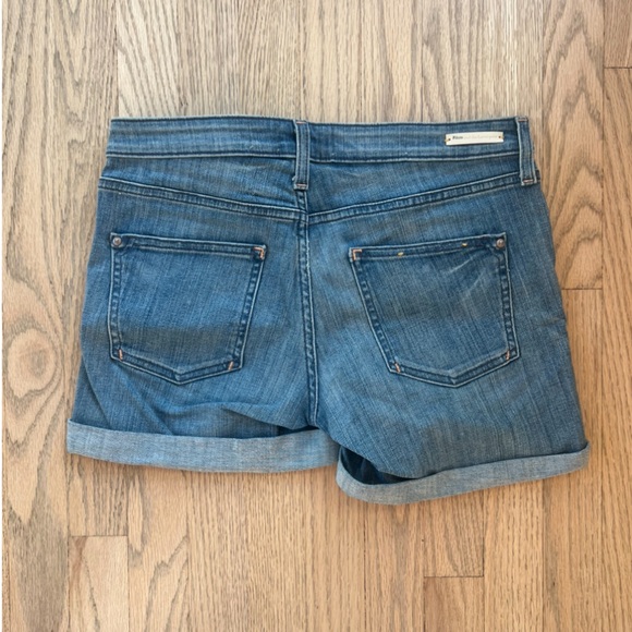 Pilcro Stet Cuffed Denim Shorts Size 27 - Picture 3 of 4